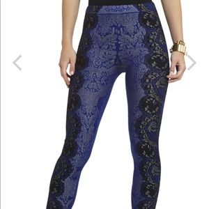 BCBGMaxAzria - Cameron Relief Legging